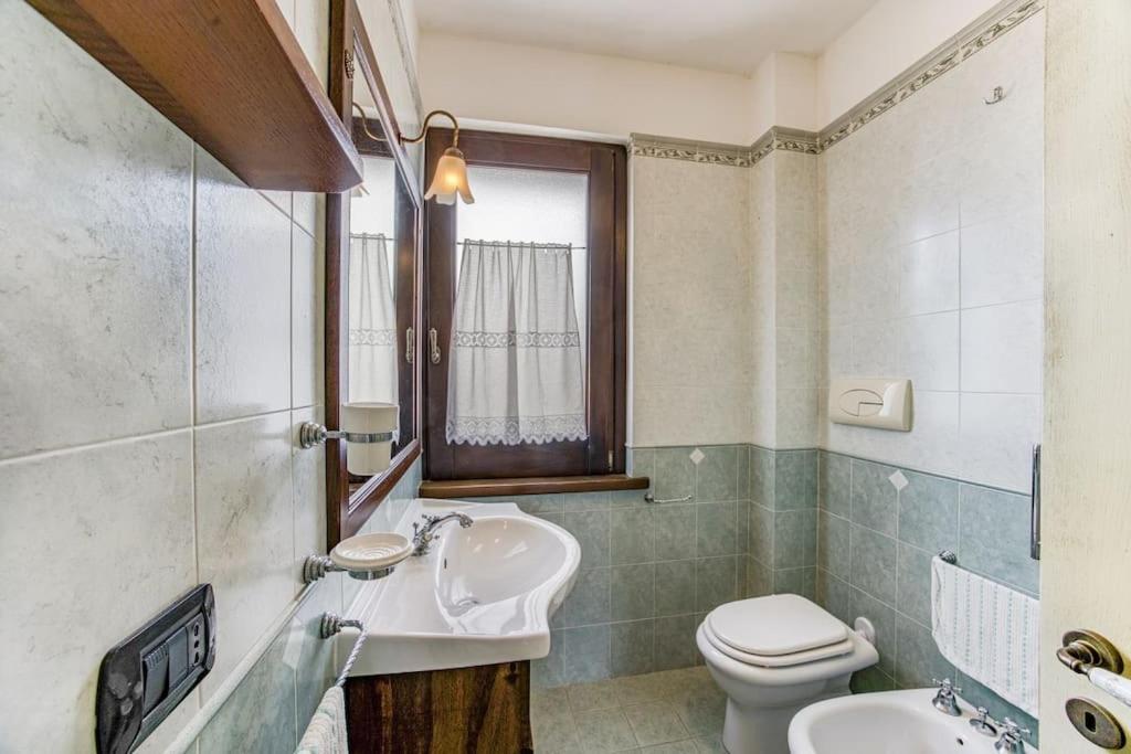 La Villa Di Nonna Angela Pisciotta Bagian luar foto
